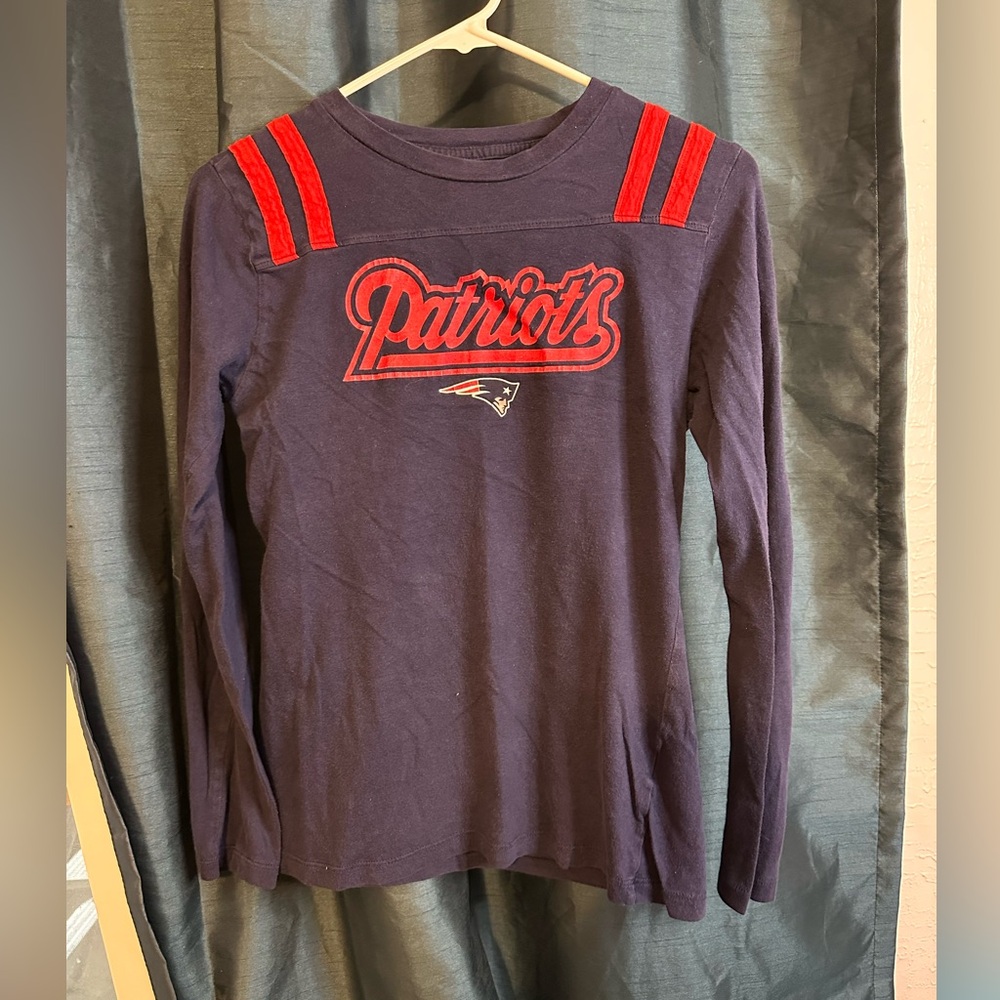 Patriots NFL apparel Long Sleeve Shirt - Navy and Red Women’s